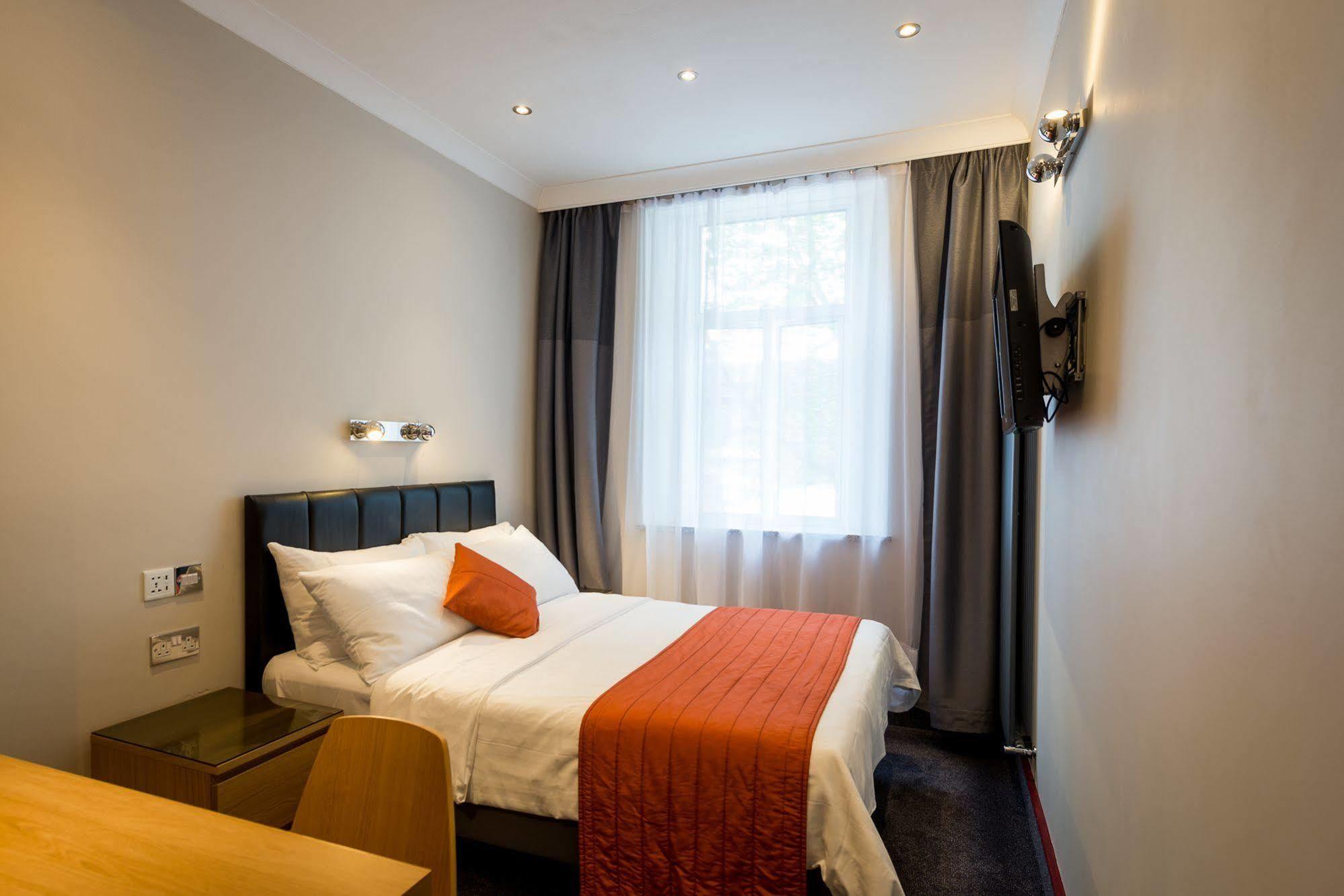 Adria Hotel London Ngoại thất bức ảnh