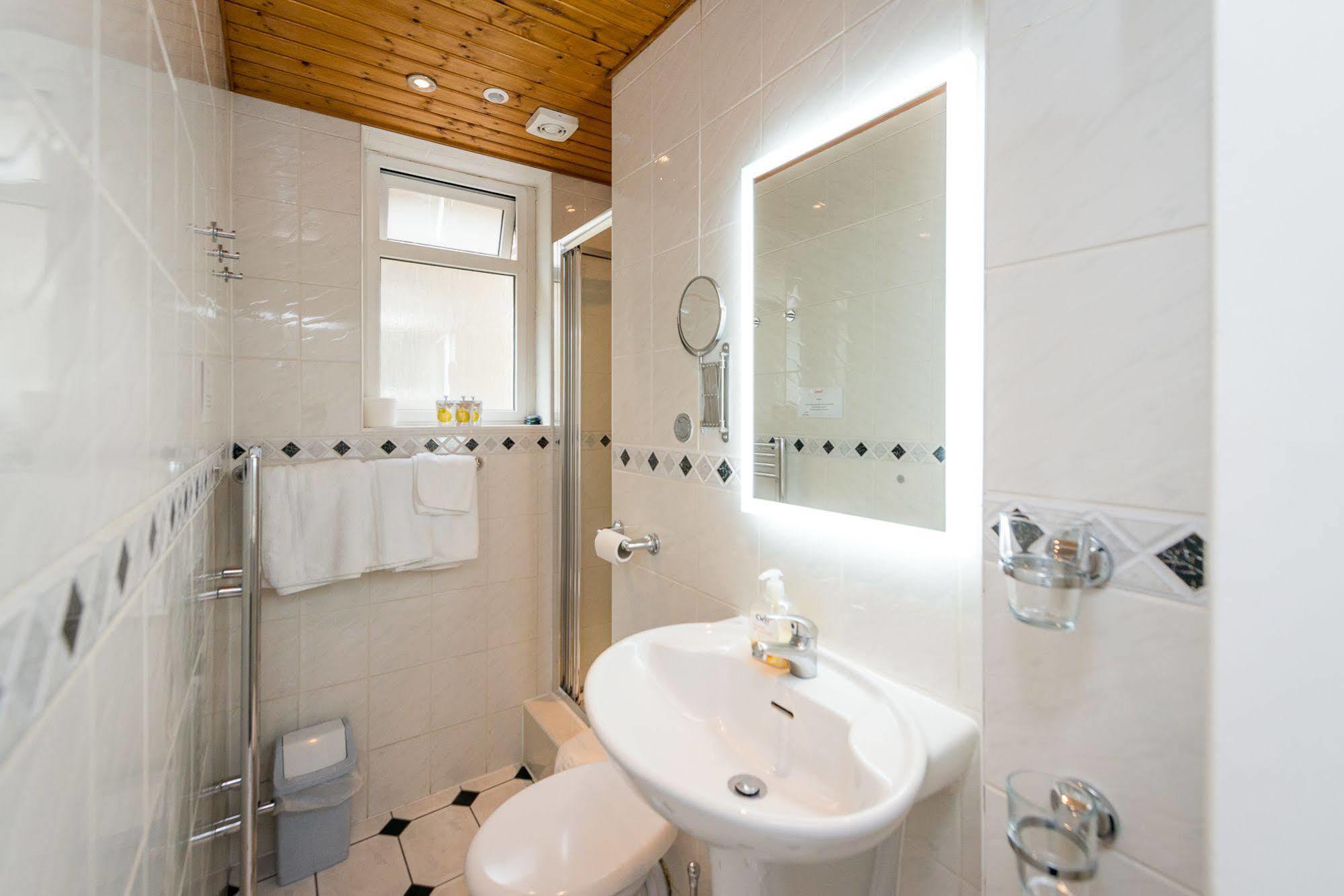 Adria Hotel London Ngoại thất bức ảnh